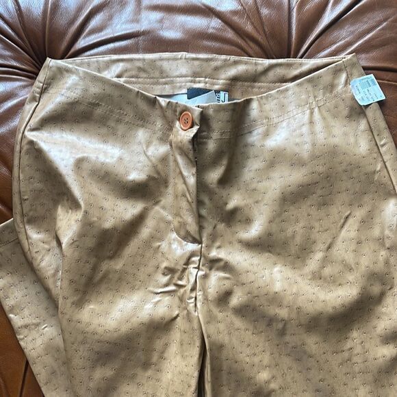 NWT Pleather Tan Juniors size 9 Slacks - Picture 12 of 12